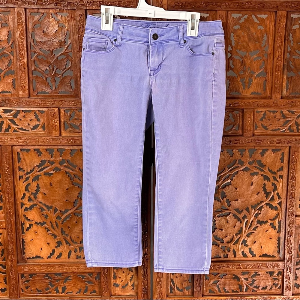 Delia’s Cropped Jeans